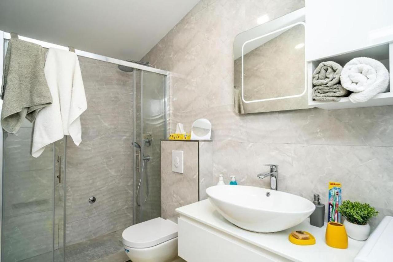Apartment Matej Mokošica Dış mekan fotoğraf